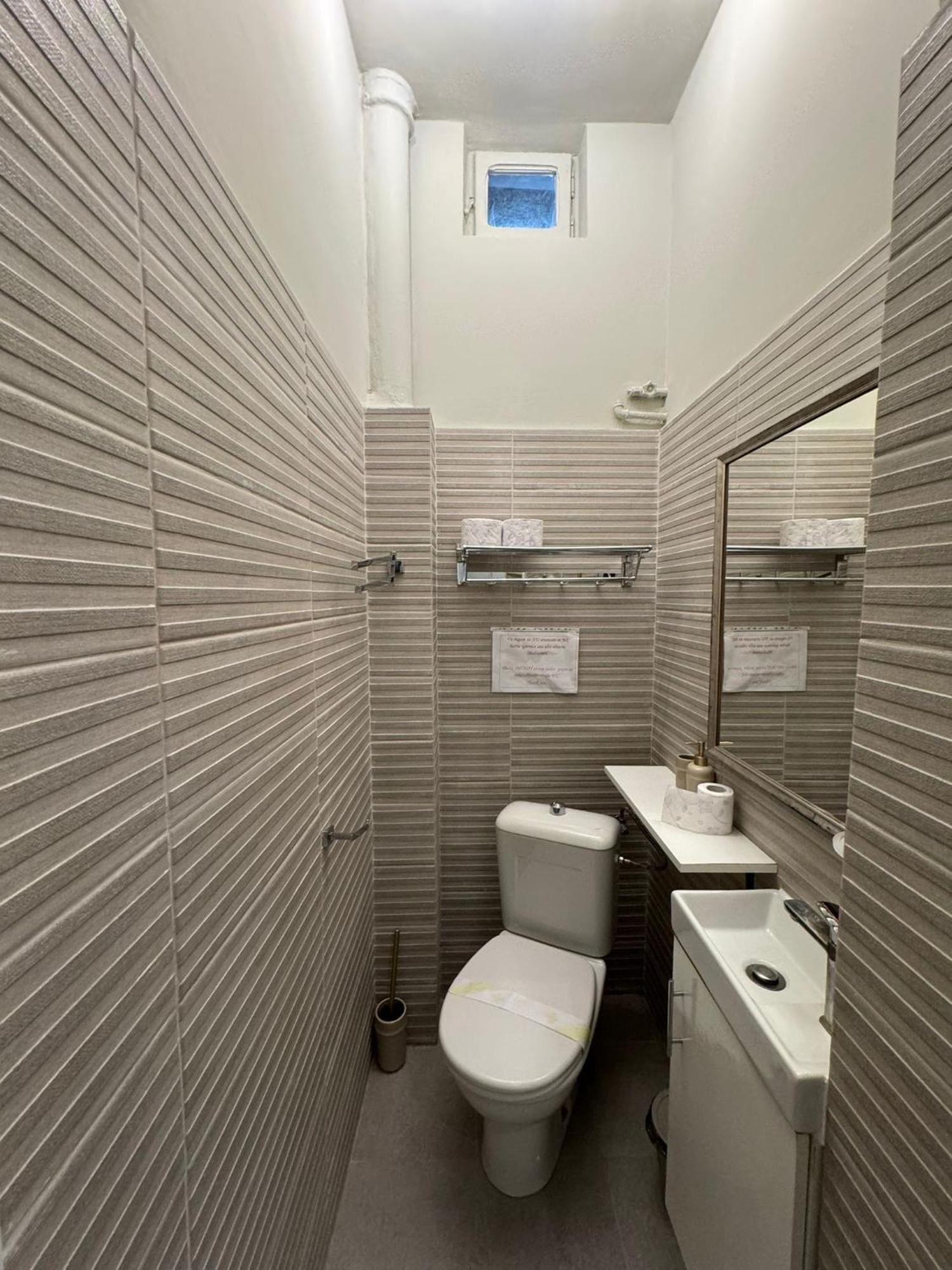 Central Stay Brasov Bagian luar foto